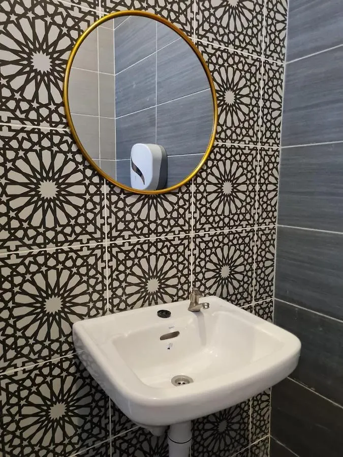 Kwatera prywatna Mg Casa Inn - Mutiara Gurney George Town